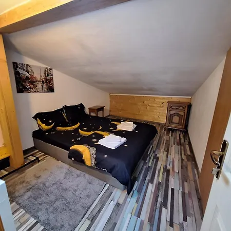 Ris Piata Romana Gasthof 3*