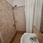 Ris Piata Romana 3*