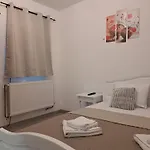 Ris Piata Romana Casa de hóspedes