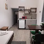 بيت ضيافة Ris Piata Romana بوخارست