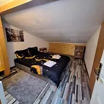 Ris Piata Romana Casa de hóspedes 3*