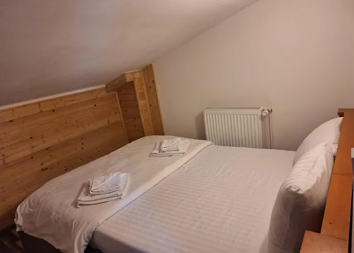 Ris Piata Romana 3* Бухарест