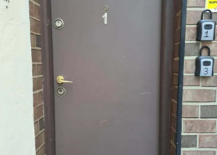 Гостьовий будинок Ris Piata Romana