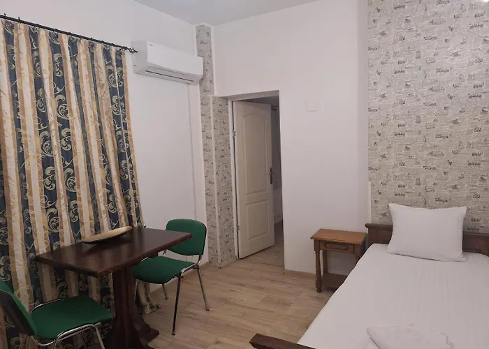 Ris Piata Romana 3* Bukarest