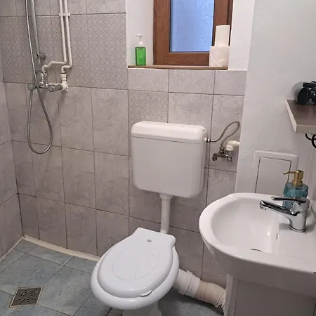 Ris Piata Romana 3*