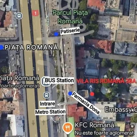 Ris Piata Romana ゲストハウス