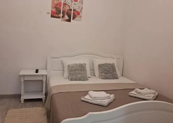 Penzion Ris Piata Romana 3*