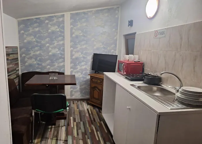 Ris Piata Romana Pensjonat 3*